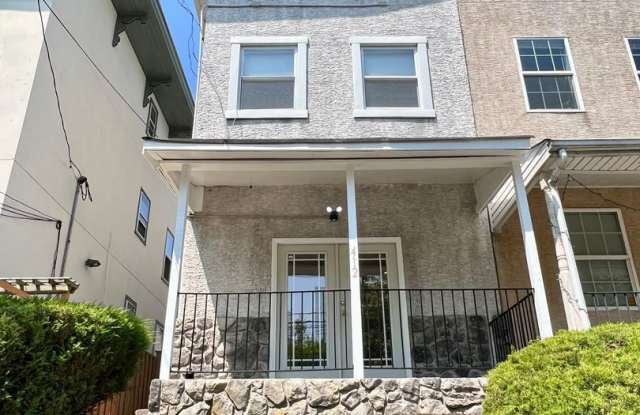 Stunning 4-Bedroom Townhouse in Historic Powelton Village! Available NOW! Gallery 3
