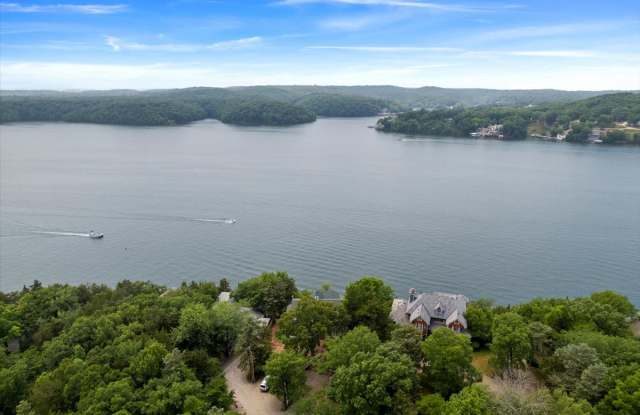 2183 Carlson Court - 2183 Carlson Court, Camden County, MO 65065