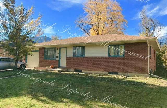 4 Bedroom Ranch home in Martin Acres photos photos