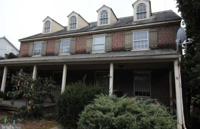 1076 MAIN Street photos photos