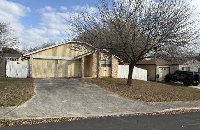 5926 Hidden Glade photos photos