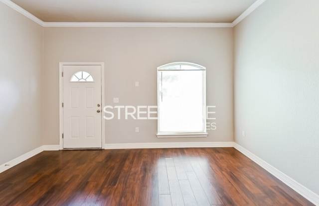5301 Wylie Street Gallery 3