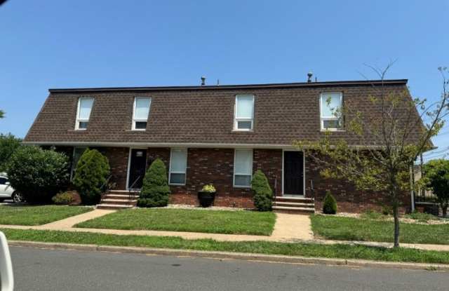 100 W Brown St - 100 West Brown Street, Somerville, NJ 08876