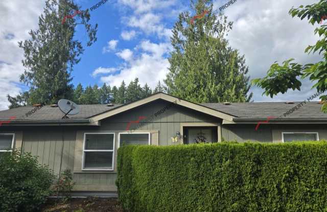 STATUS: *AVAILABLE* | T-23 | $1800 photos photos
