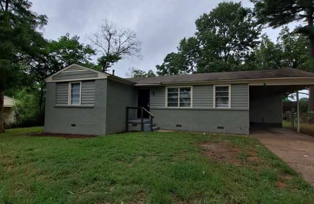 264 E Holmes Rd - 264 East Holmes Road, Memphis, TN 38109