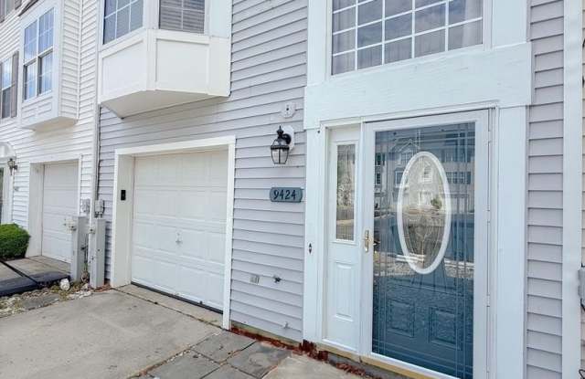 9424 SEA BREEZE Court photos photos