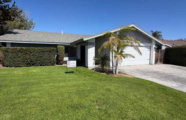 955 Terrace Avenue -- 3 bedroom, 2 bathroom Orcutt home with bar on site! Gallery 3