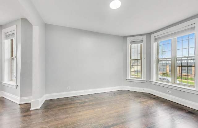 1809 N Francisco Avenue Gallery 2