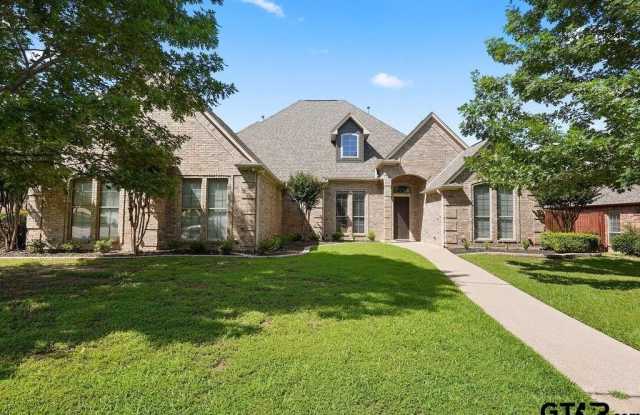 2322 Kingsmill Cir - 2322 Kingsmill Circle, Tyler, TX 75703
