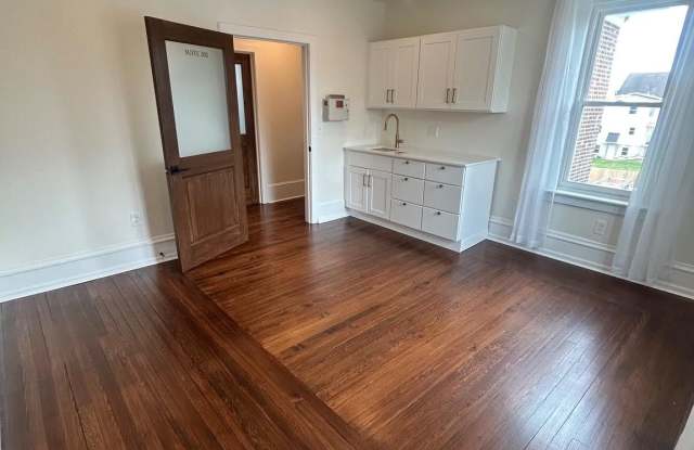 600 MAIN Street photos photos