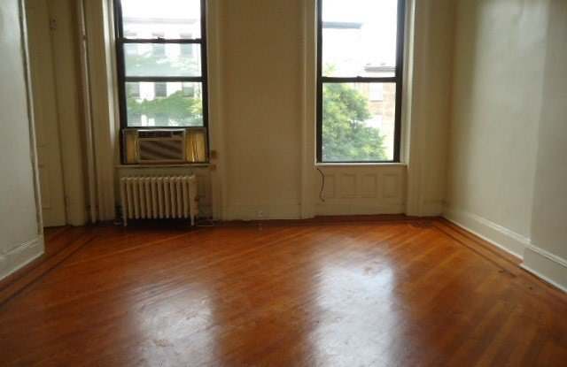 250 CARLTON AVENUE photos photos