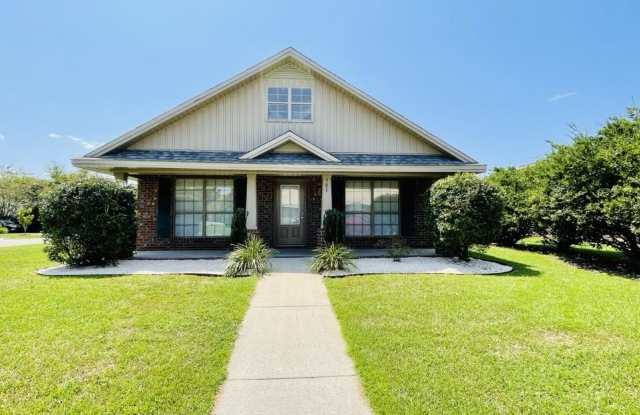 301 Bloomsbury Ave photos photos
