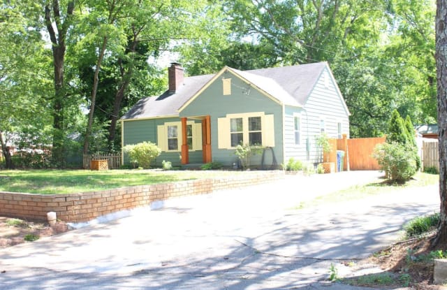 2865 Hosea L Williams Dr Se - 2865 Hosea L Williams Drive Southeast, Atlanta, GA 30317