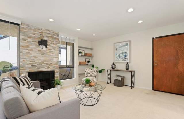 7001 S La Cienega Blvd photos photos
