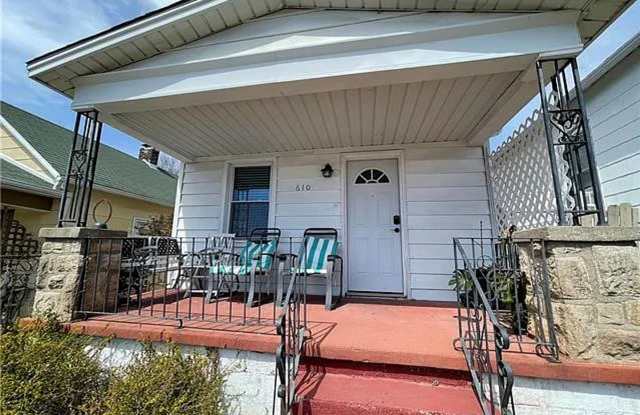 AVAILABLE NOW! BRAND NEW 50" TV INCLUDED! 2 Bedrooms, 2 Bath in KCK $1,350 photos photos