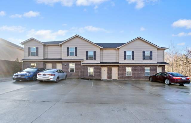 2 Bedroom Pet Friendly Townhome For Rent Near Post! Gallery 2