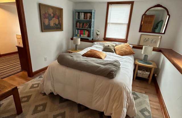 Marstons Mills One Bedroom photos photos