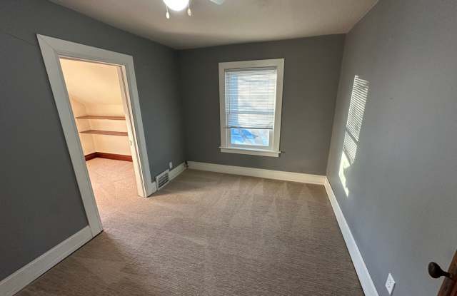 417 Albany Ave Ne - 417 Albany Avenue Northeast, Orange City, IA 51041 417 Albany Ave Ne - 417 Albany Avenue Northeast, Orange City, IA 51041