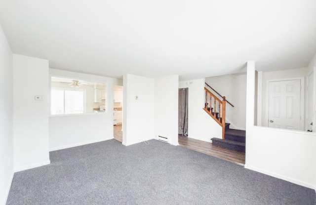 108 MAHOGANY DRIVE Gallery 2