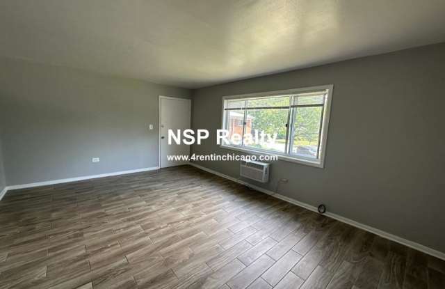 1306 Carol St. Gallery 4