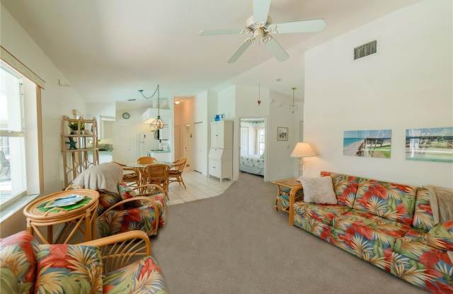 7337 JENNIFER Drive Gallery 4