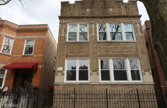 3241 W Wilson Ave 2 - 3241 West Wilson Avenue, Chicago, IL 60625