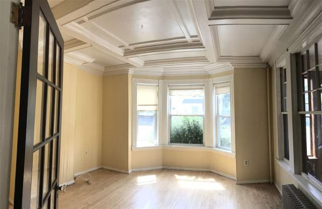 43 Nelson Street - 43 Nelson St, Dover, NH 03820