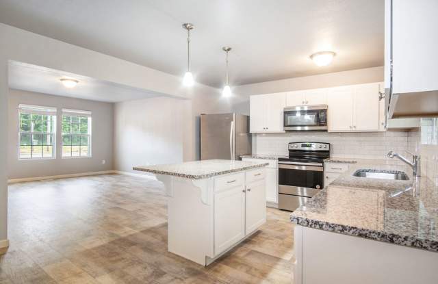 Move in by September 30th and receive FREE rent for both September and October. Take advantage of this limited-time offer and enjoy significant savings at move-in with a reduced security deposit of just $1,000! Gallery 4