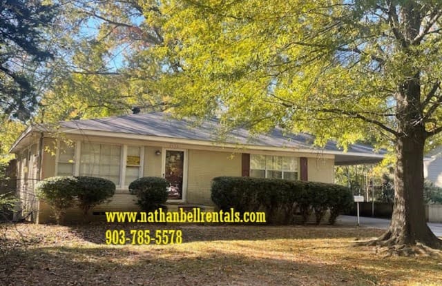 2578 Simpson St - 2578 Simpson Street, Paris, TX 75460