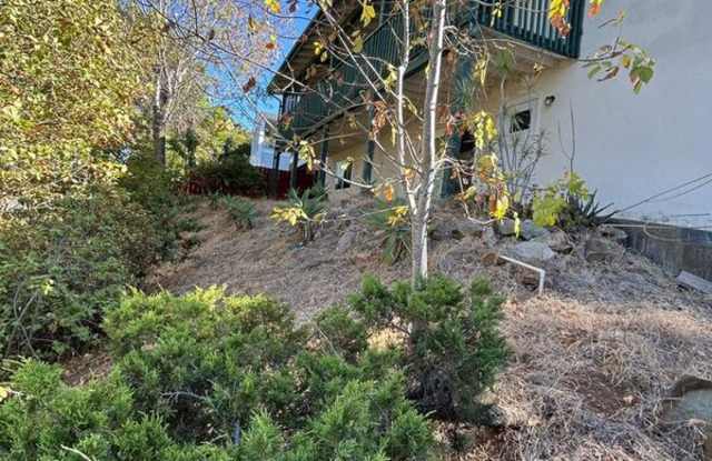 4040 Yale Ave photos photos