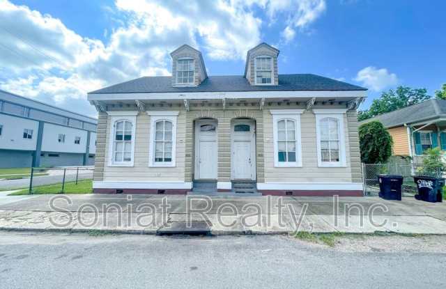 1438 N. Villiere St. photos photos