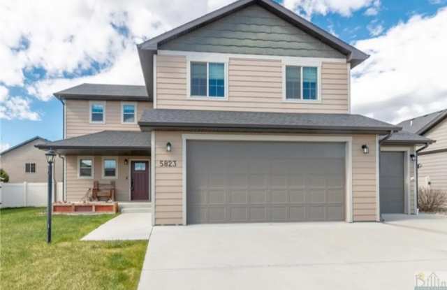 5823 Red Berry Trail photos photos