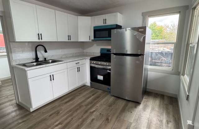 Newly Remodeled 2 Bed, 1 Bath Single Family Home – Great Location! Gallery 3