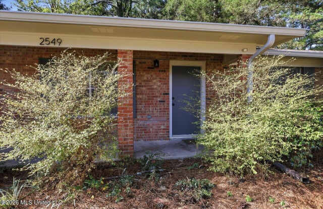 2549 Jennifer Drive Gallery 4