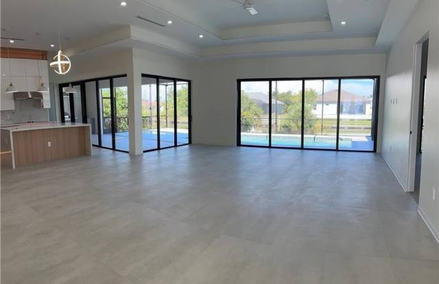9202 Migue Cir Gallery 3