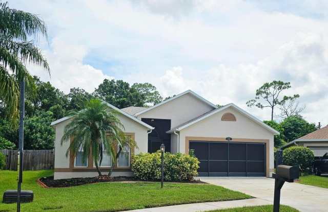 1736 Vista Lake Circle photos photos