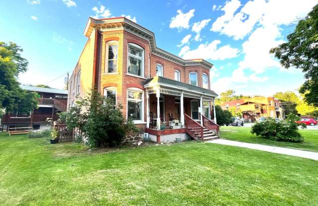 Newly Renovated Studio in the Hip Strip! - 306 South 3rd Street West, Missoula, MT 59801