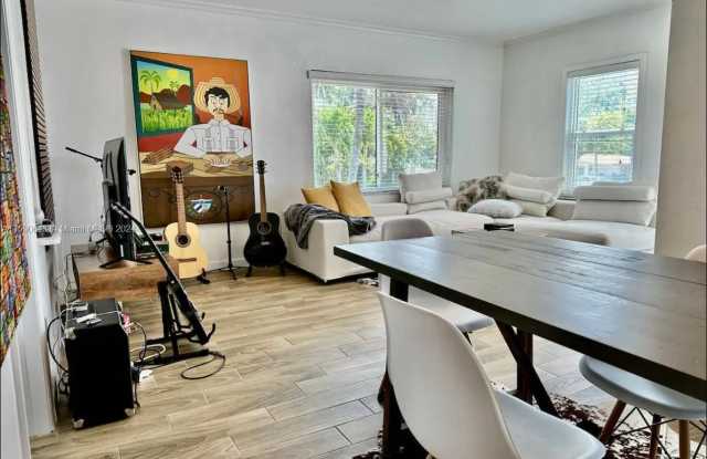 3523 SW 16th - 3523 Southwest 16th Street, Miami-Dade County, FL 33134