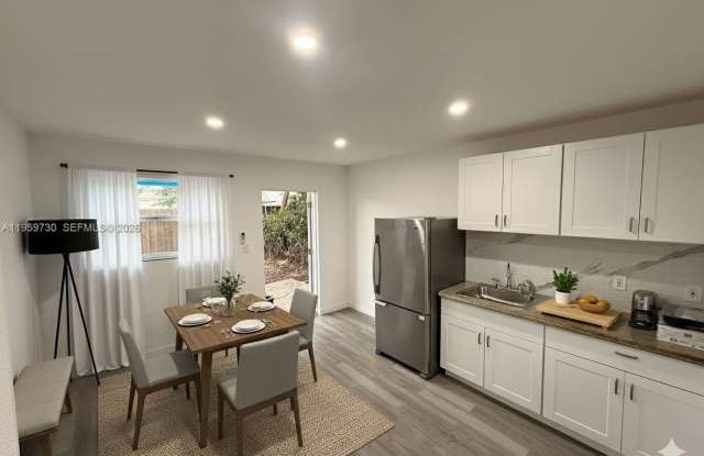 1838 Mckinley St photos photos