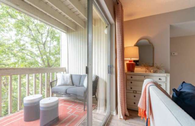 3581 N Hills Dr Gallery 4