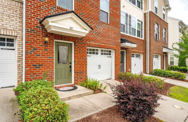 421 Berry Chase Way Gallery 2