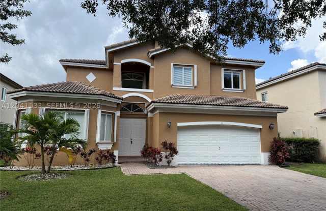 1926 SE 23rd Ct Gallery 1