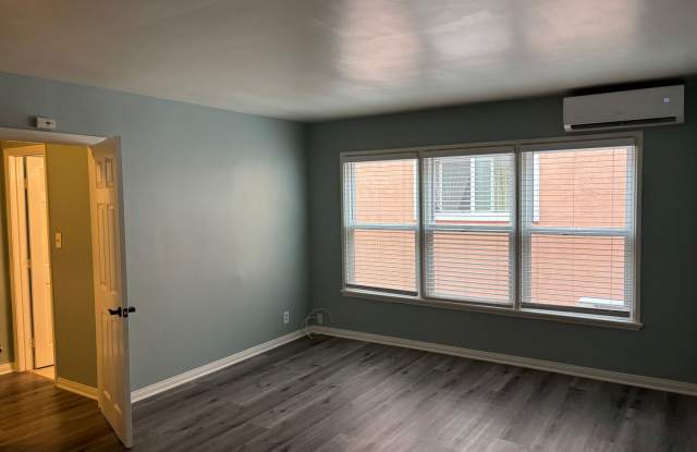 Charming Studio Apartment in Prime Long Beach Location photos photos