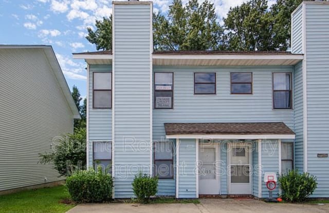 195 Pineshadow Dr - 195 Pineshadow Drive, Berkeley County, SC 29445