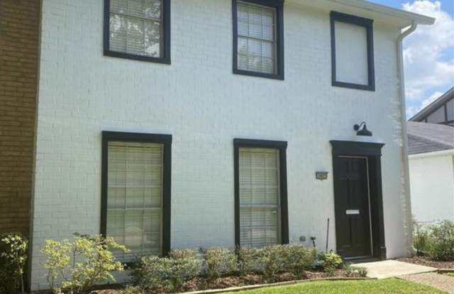 10025 Smitherman Dr Gallery 1