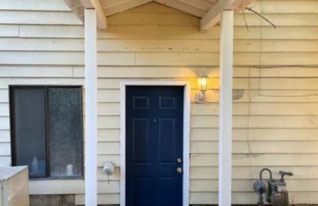 Furnished 2BD/1BTH photos photos