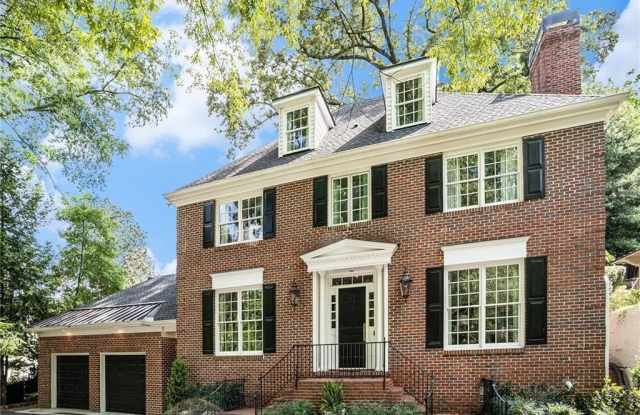 575 Peachtree Battle Avenue NW photos photos