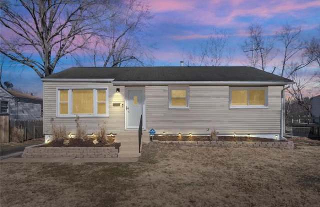 1031 Highmont Drive photos photos