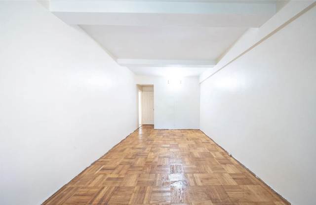 1501 Metropolitan Ave Apt 10A Gallery 4