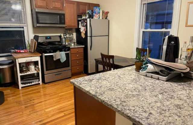 127 Summer St. - 127 Summer Street, Somerville, MA 02143